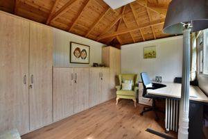 Photo 23- click for photo gallery